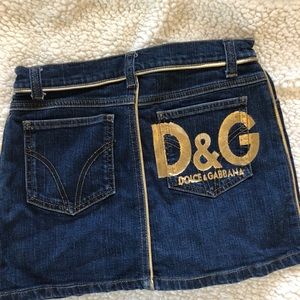D & G jean skirt